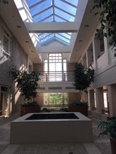 520 Green Bay Rd, Winnetka, IL for lease Interior Photo- Image 1 of 11