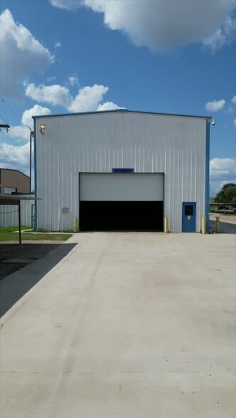 12602 Farm to Market 529 rd, Houston, TX for lease - Commercial Listing Video - Image 2 of 9