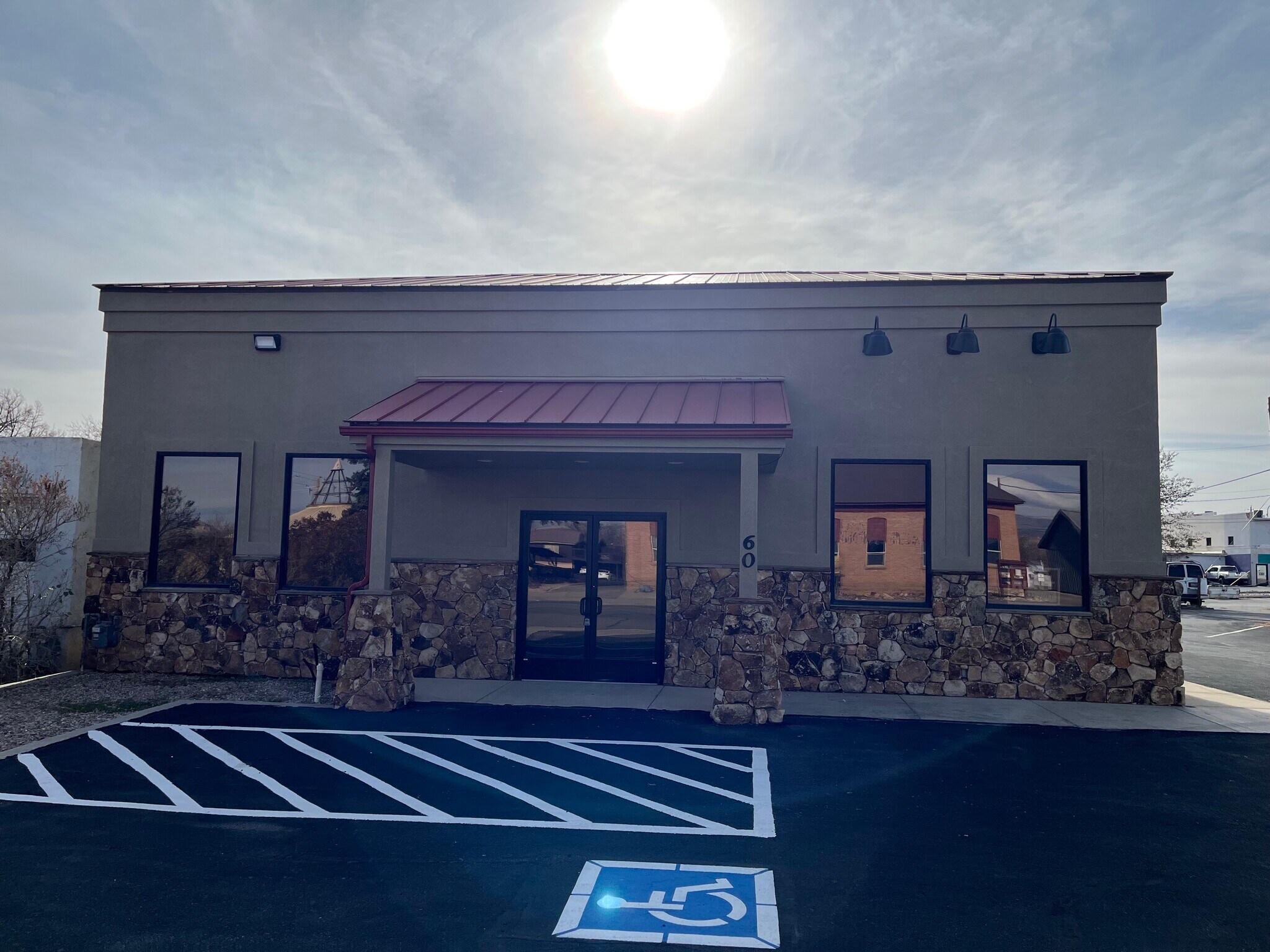 60 E 100 N, Vernal, UT for lease Building Photo- Image 1 of 23