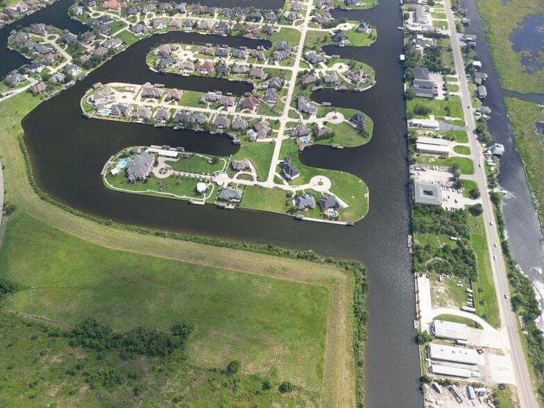 0 Oak Harbor Bl Oak Harbor Blvd, Slidell, LA for sale - Building Photo - Image 3 of 21