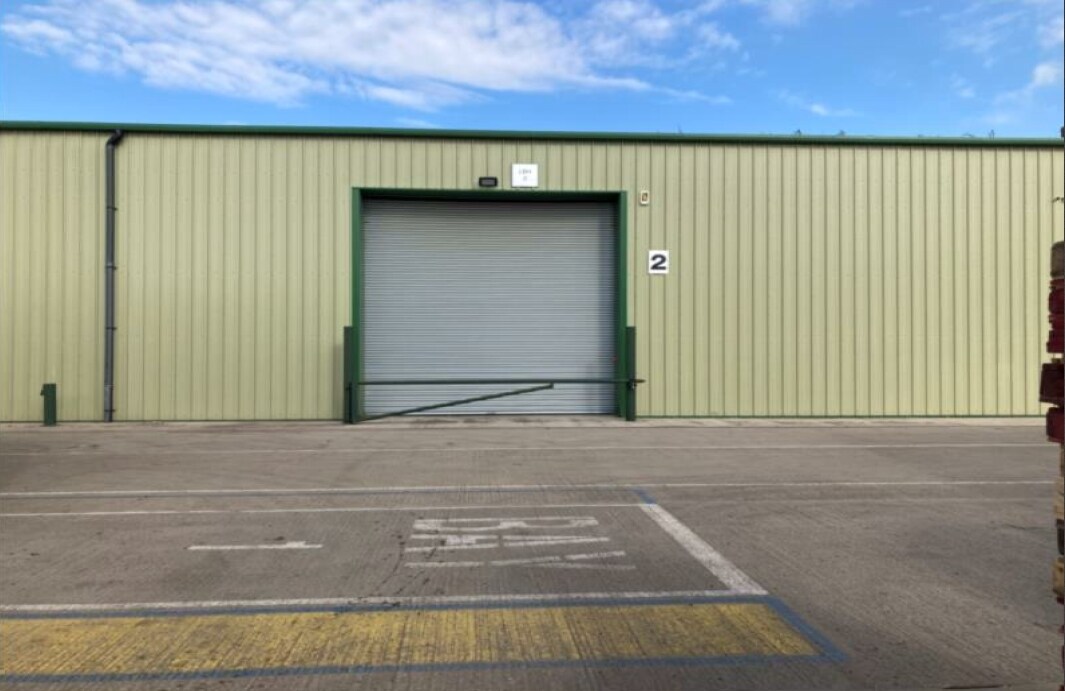 Towcester Rd, Silverstone for sale Primary Photo- Image 1 of 1