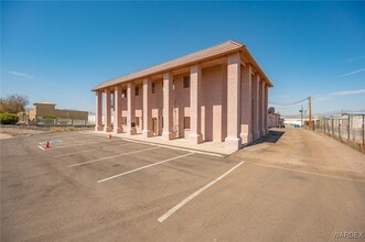 1055 Empire Dr, Lake Havasu City, AZ for lease Building Photo- Image 1 of 11