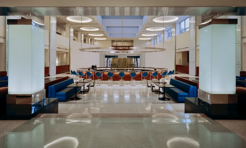 5120 Woodway Dr, Houston, TX for lease - Interior Photo - Image 2 of 23