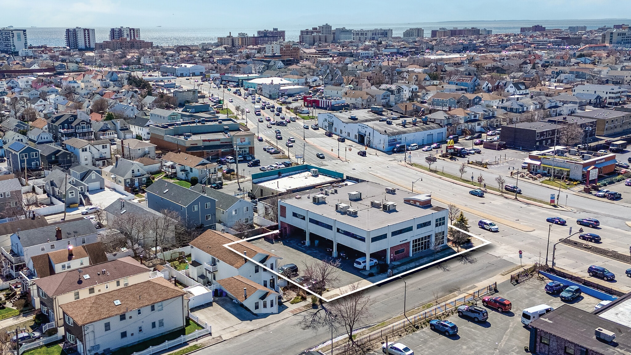 670 Long Beach Blvd, Long Beach, NY for sale Building Photo- Image 1 of 10