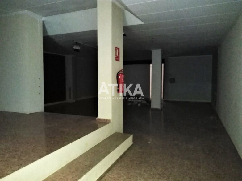 Retail in Ontinyent for sale - Building Photo - Image 2 of 14