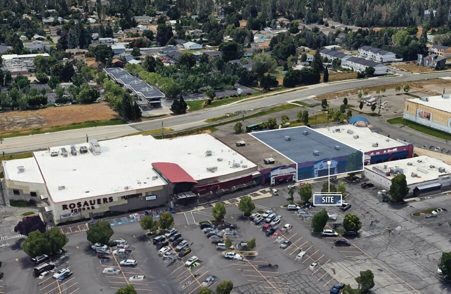 10600-10614 E Sprague Ave, Spokane, WA for lease - Building Photo - Image 1 of 3