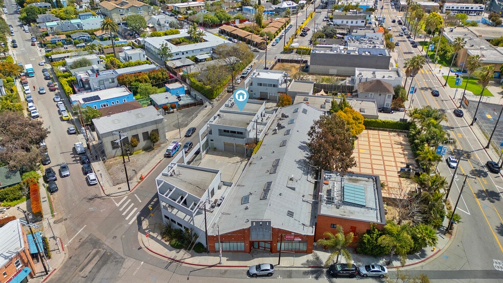 905 Electric Ave, Venice, CA for lease - Building Photo - Image 2 of 47