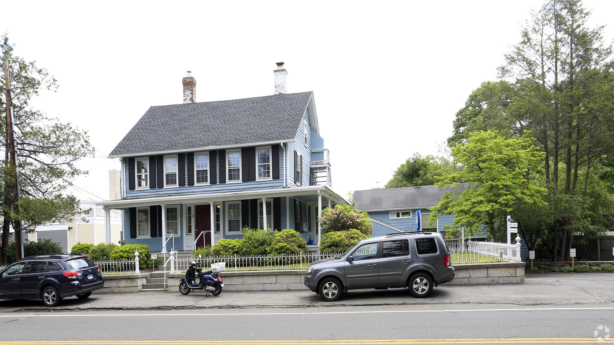 19 Compo Rd S, Westport, CT for sale Primary Photo- Image 1 of 6