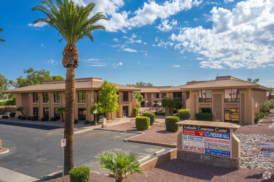 2720 E Thomas Rd, Phoenix, AZ for lease - Primary Photo - Image 1 of 12