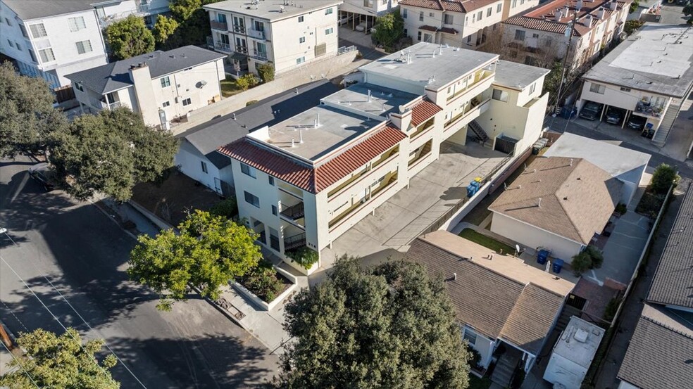 216 Sheldon St, El Segundo, CA for sale - Building Photo - Image 1 of 11