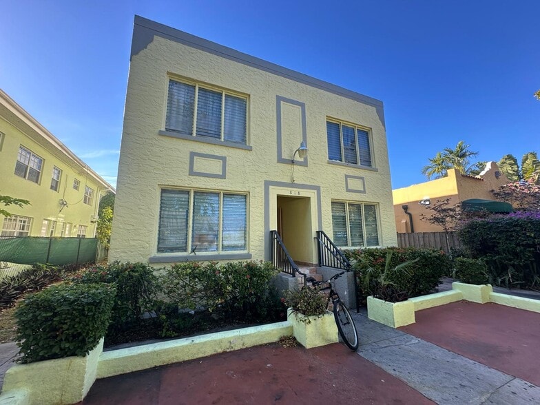 818 Jefferson Ave, Miami Beach, FL for sale - Building Photo - Image 1 of 5