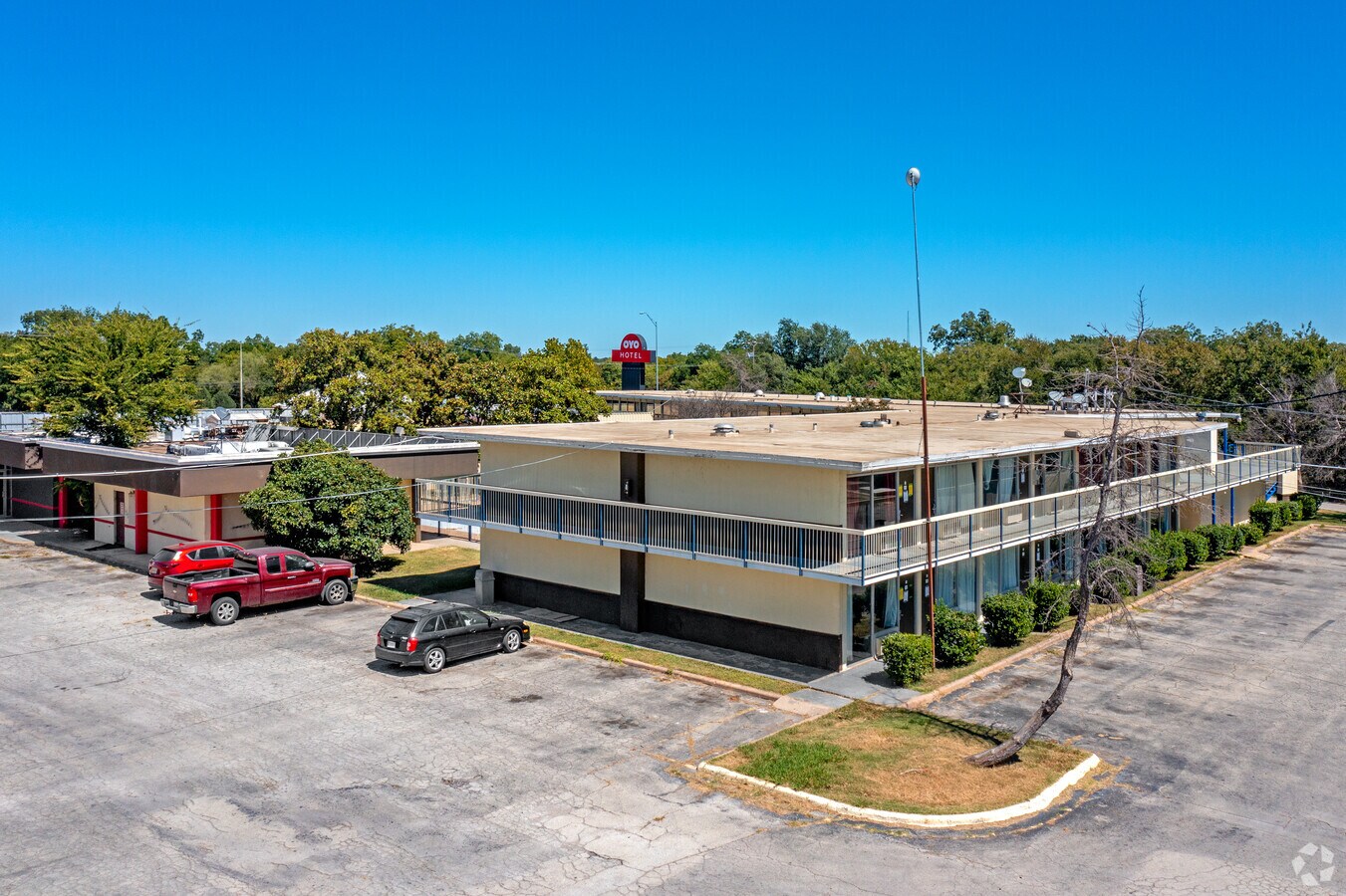 515 E Commerce St, Brownwood, TX 76801