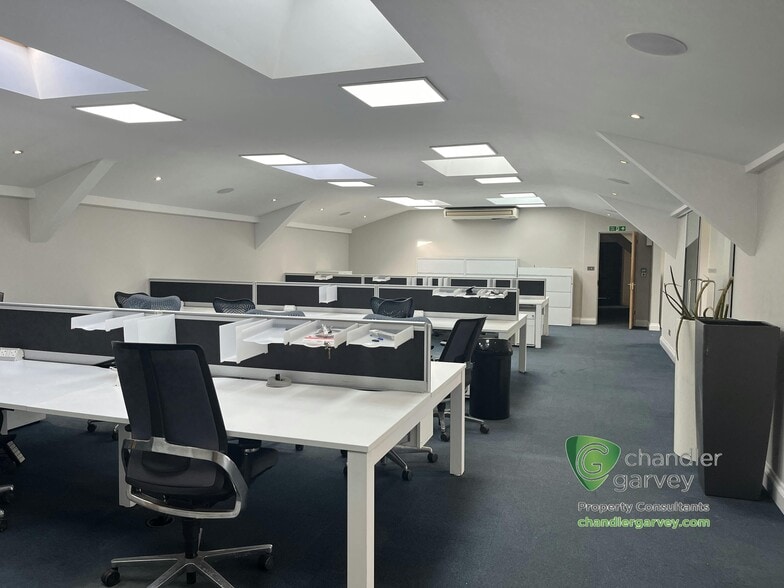 Cherry Ln, Amersham for lease - Building Photo - Image 2 of 50