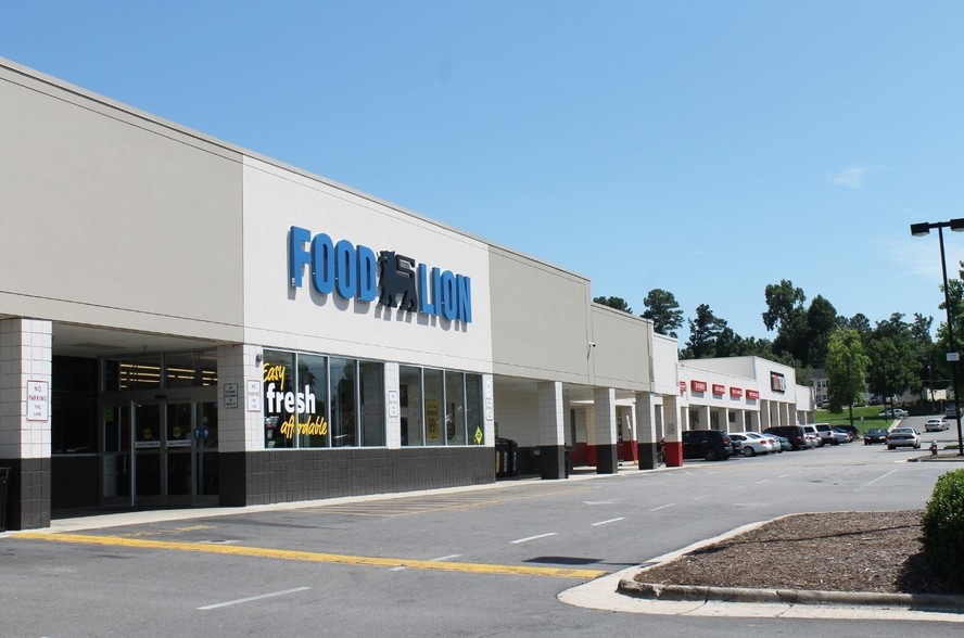 1100 N Raleigh Blvd, Raleigh, NC for lease - Building Photo - Image 1 of 2