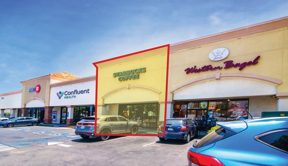 20516 Devonshire St, Chatsworth, CA for lease - Building Photo - Image 2 of 14