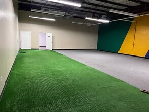 4447 Thousand Oaks, San Antonio, TX for sale Interior Photo- Image 1 of 8