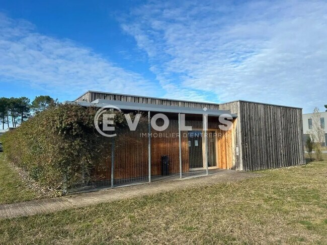 Vente Bureaux 394 m²