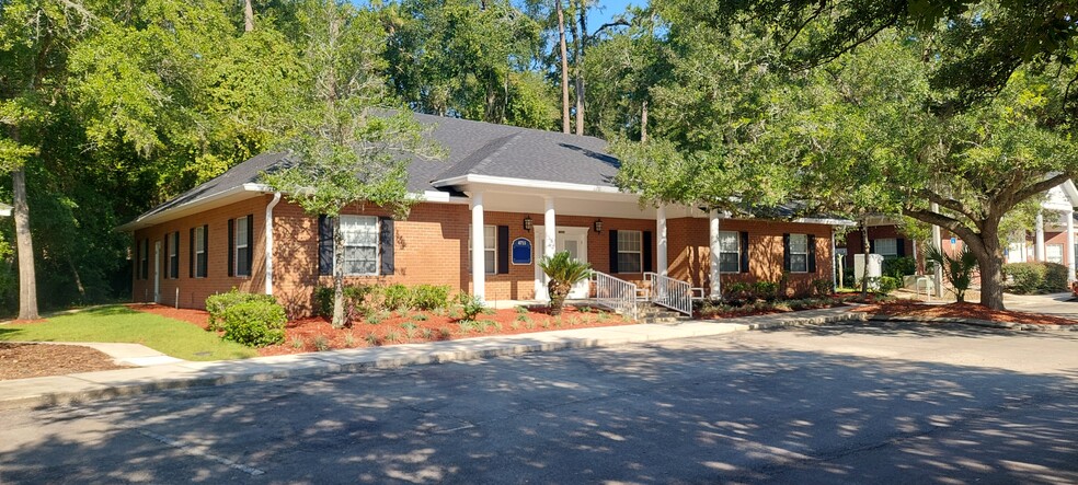 4711 NW 53rd Ave, Gainesville, FL for lease - Building Photo - Image 1 of 26