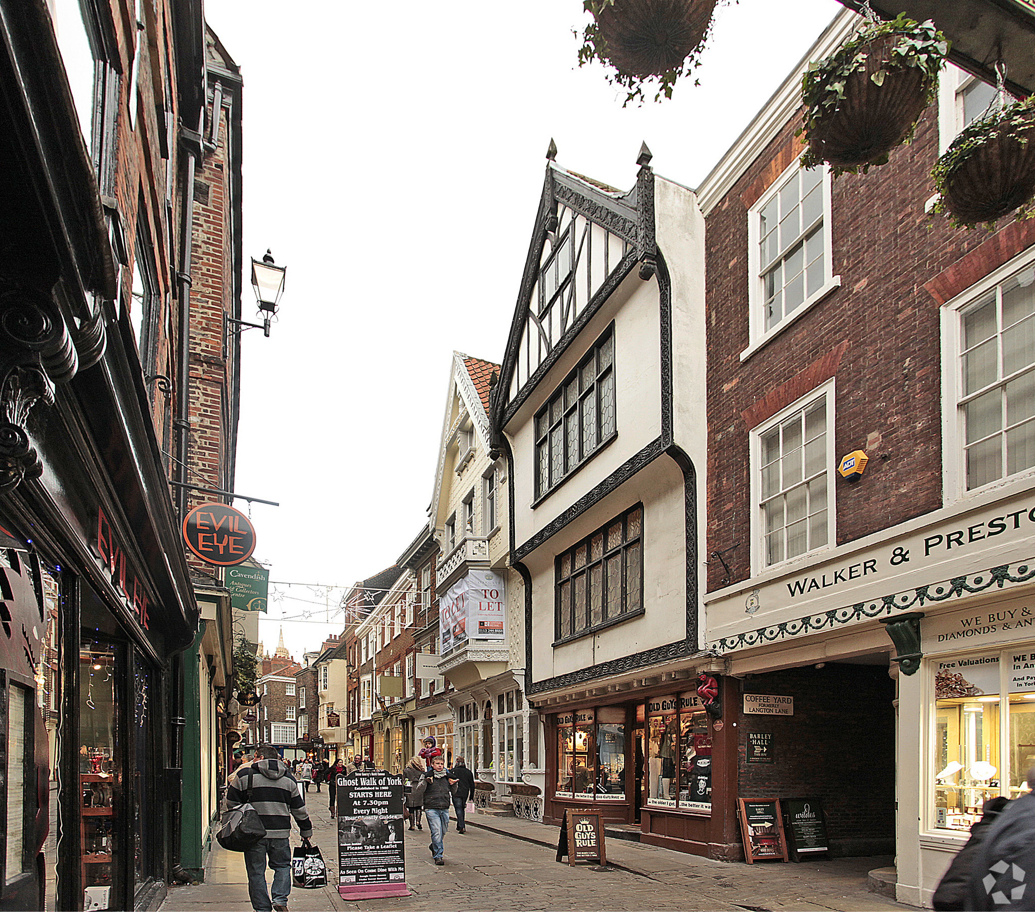 33 Stonegate, York for sale Building Photo- Image 1 of 4