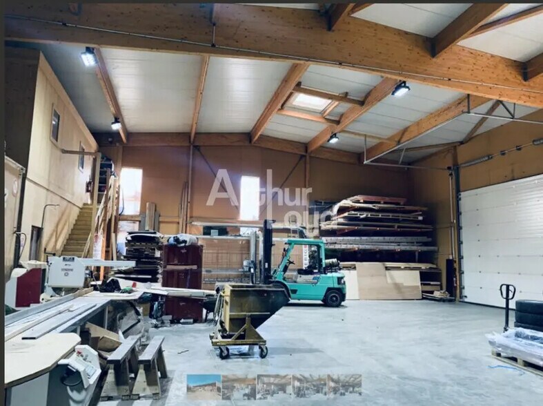 Flex in Allonzier-la-Caille for lease - Interior Photo - Image 3 of 7