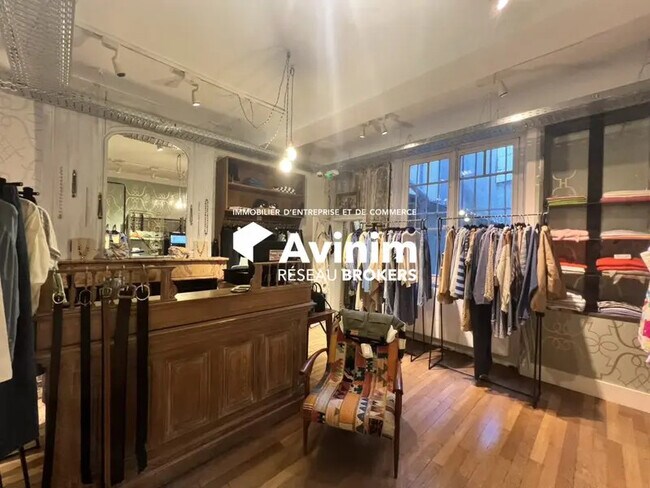 Vente Commerce 64 m²