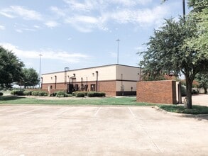 3315 N President George Bush Hwy, Garland, TX for lease Building Photo- Image 1 of 9