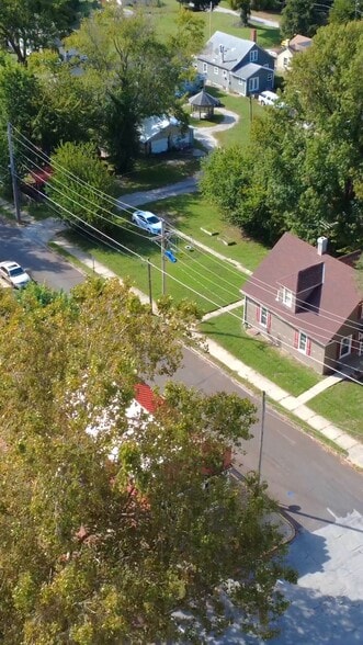 901 Franklin Ave, Lexington, MO for sale - Commercial Listing Video - Image 2 of 42