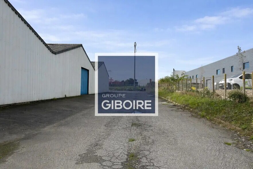 Industrial in Le Rheu for sale - Building Photo - Image 3 of 9