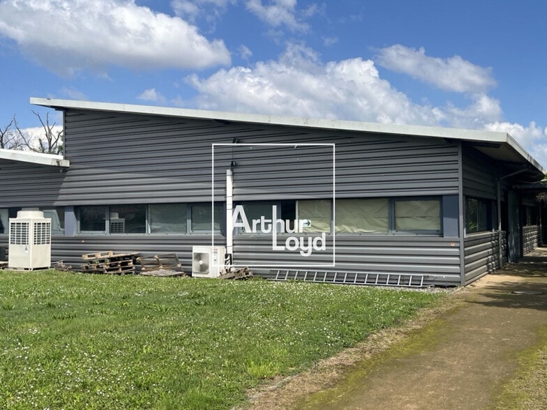 Office in Toulouse for lease - Building Photo - Image 3 of 9