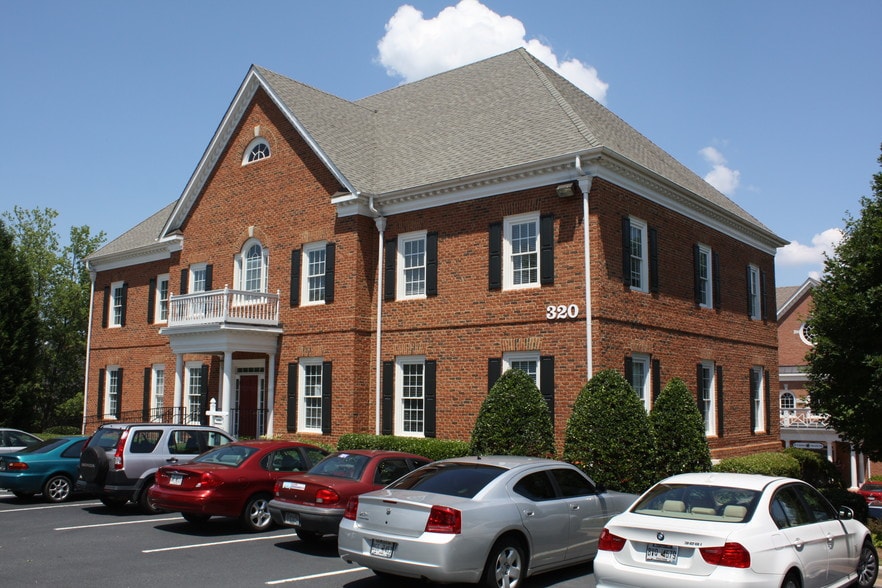 320 Maxwell Rd, Alpharetta, GA for sale - Building Photo - Image 1 of 1