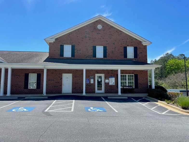 5402 New Forsyth Rd, Macon-Bibb, GA for sale - Building Photo - Image 1 of 1