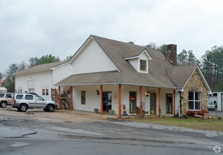 2202 Canton Hwy, Cumming, GA for lease - Building Photo - Image 2 of 19