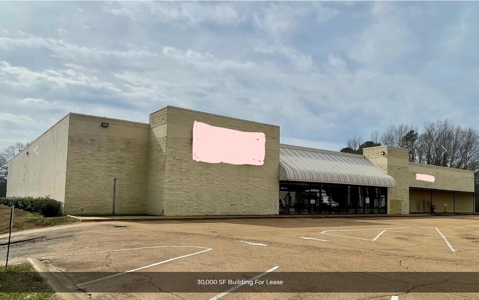 1150 E Peace St, Canton, MS for lease - Building Photo - Image 2 of 8