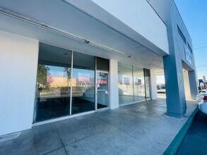 420-1444 Arrow Hwy, Covina, CA for lease Building Photo- Image 2 of 6