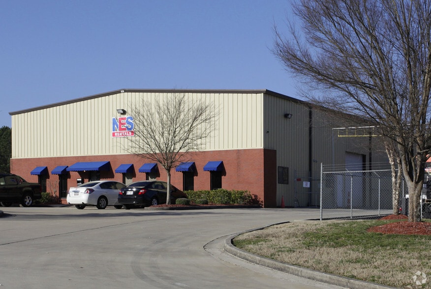 6838 Oak Ridge Commerce Way, Austell, GA for sale - Primary Photo - Image 1 of 1