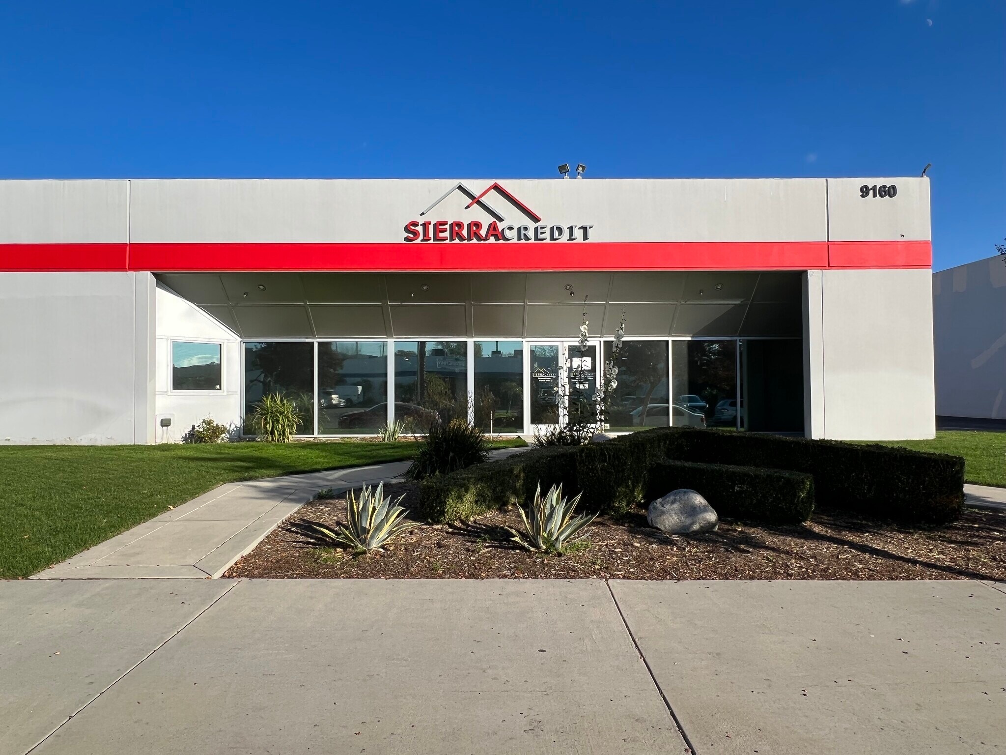 9160 Deering Ave, Chatsworth, CA for sale Building Photo- Image 1 of 1