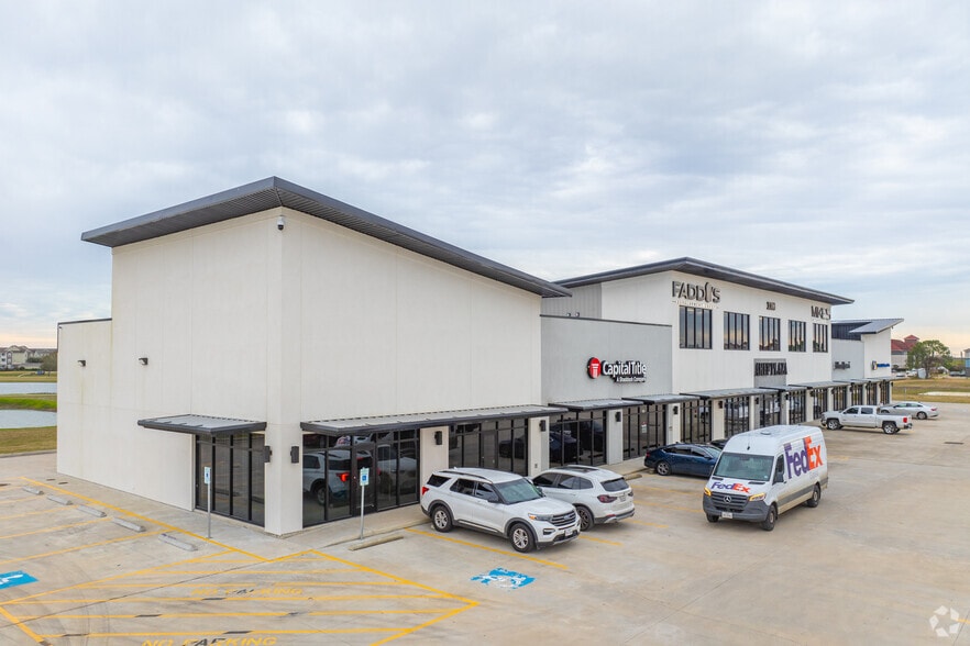 3300 Jimmy Johnson Blvd, Port Arthur, TX for lease - Building Photo - Image 2 of 9
