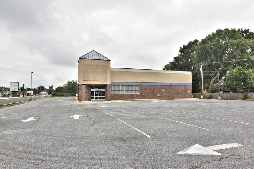 701 Atlanta Rd, Seaford, DE for lease - Building Photo - Image 2 of 63