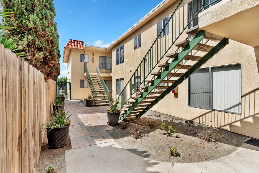 4153 Wilson Ave, San Diego, CA for sale - Building Photo - Image 2 of 12