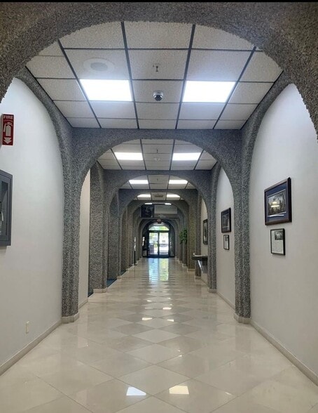 15600 SW 288th St, Homestead, FL for lease - Interior Photo - Image 2 of 50