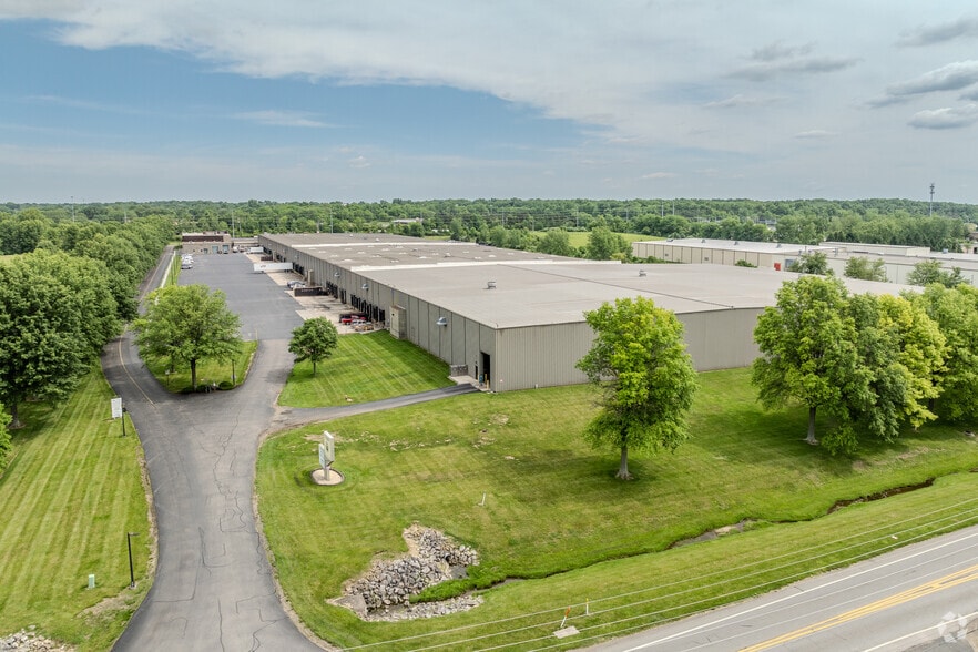 6606 Tussing Rd, Reynoldsburg, OH for lease - Aerial - Image 2 of 5