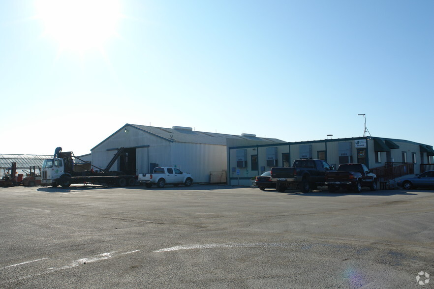 360 Espinosa Rd, Salinas, CA for lease - Building Photo - Image 2 of 2