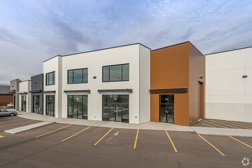 1 Chappelle Vis, Edmonton, AB for sale - Building Photo - Image 3 of 3