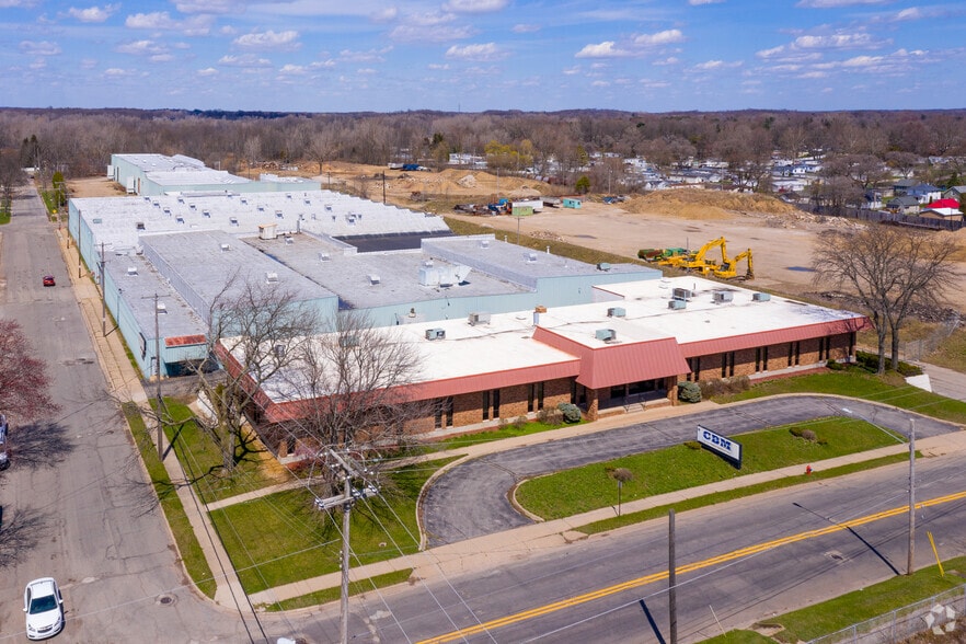 2300 E Ganson St, Jackson, MI 49202 Office for Sale