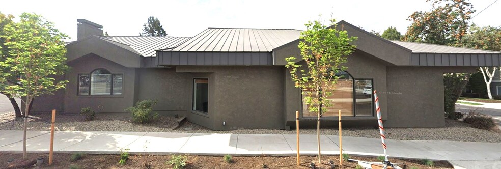 205 SE Wilson Ave, Bend, OR for lease - Building Photo - Image 1 of 8