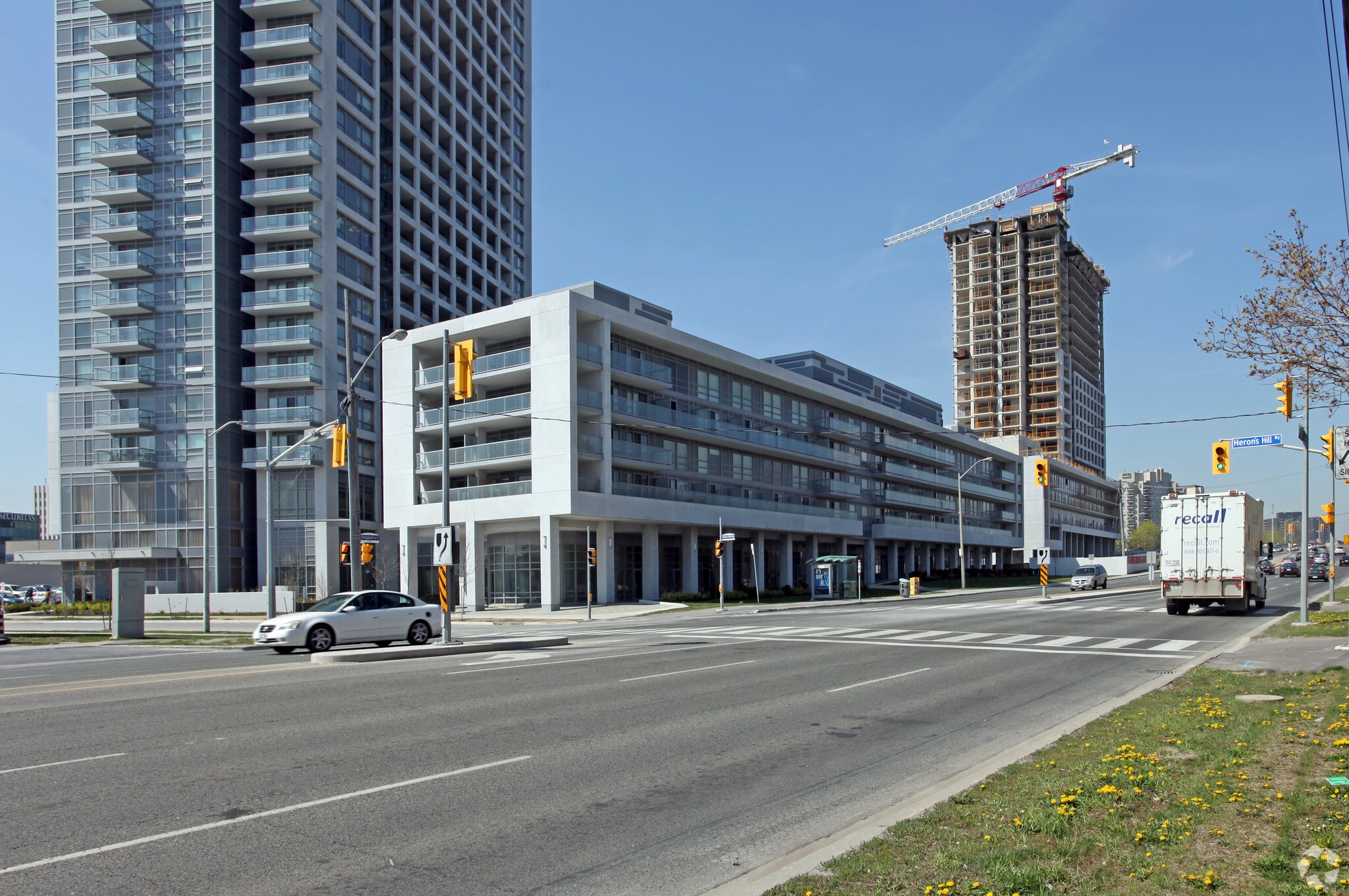 2035 Sheppard Ave E, Toronto, ON for sale Primary Photo- Image 1 of 1