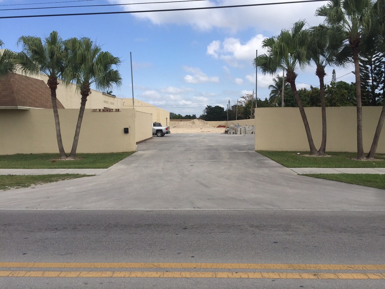 837 W Mowry Dr, Homestead, FL 33030 Industrial for Lease