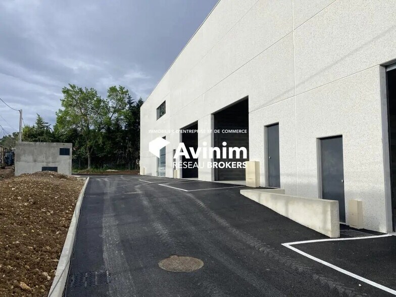 Flex in Montauroux for lease - Building Photo - Image 3 of 3