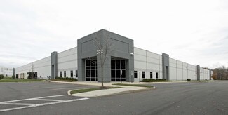More details for 322 Half Acre Rd, Cranbury, NJ - Industrial for Lease