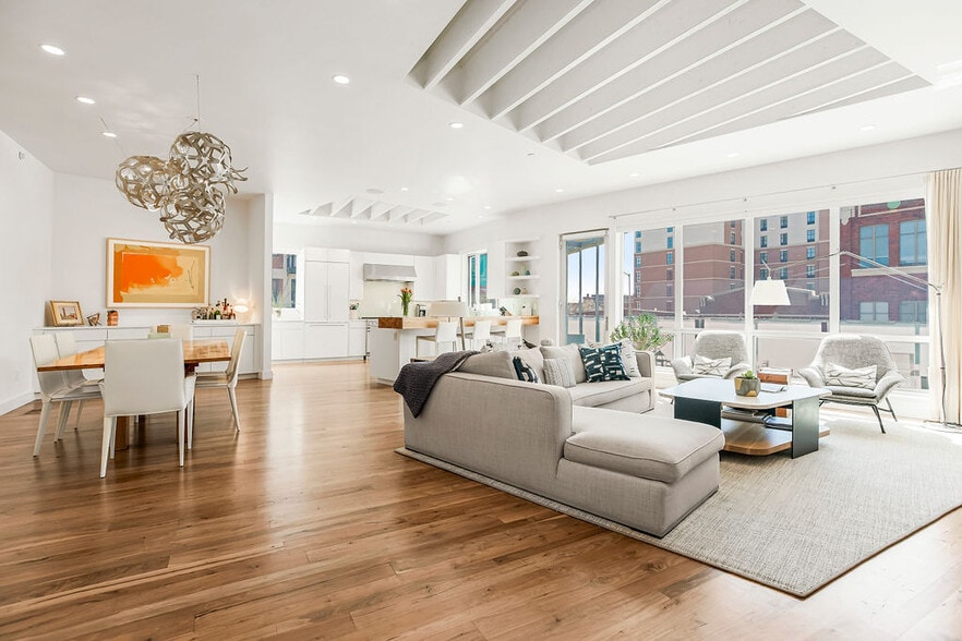 1515 Walnut St, Kansas City, MO for sale - Interior Photo - Image 3 of 28